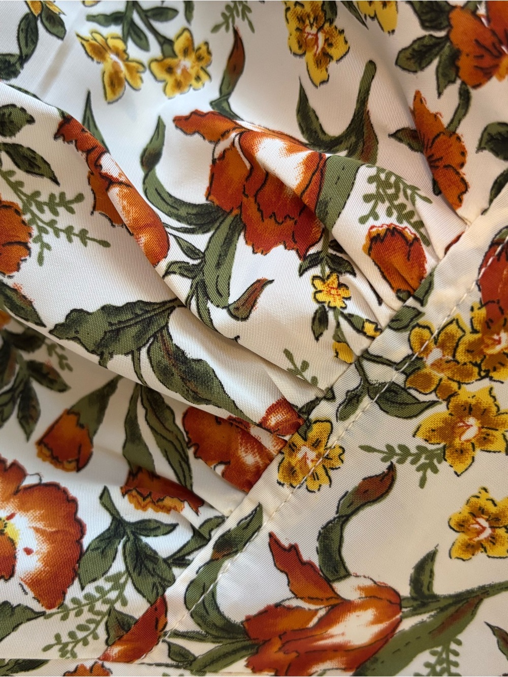 Vintage 60’s Floral Button-Front Shift Dress in Cream, Rust & Green Print - Picture 11 of 12